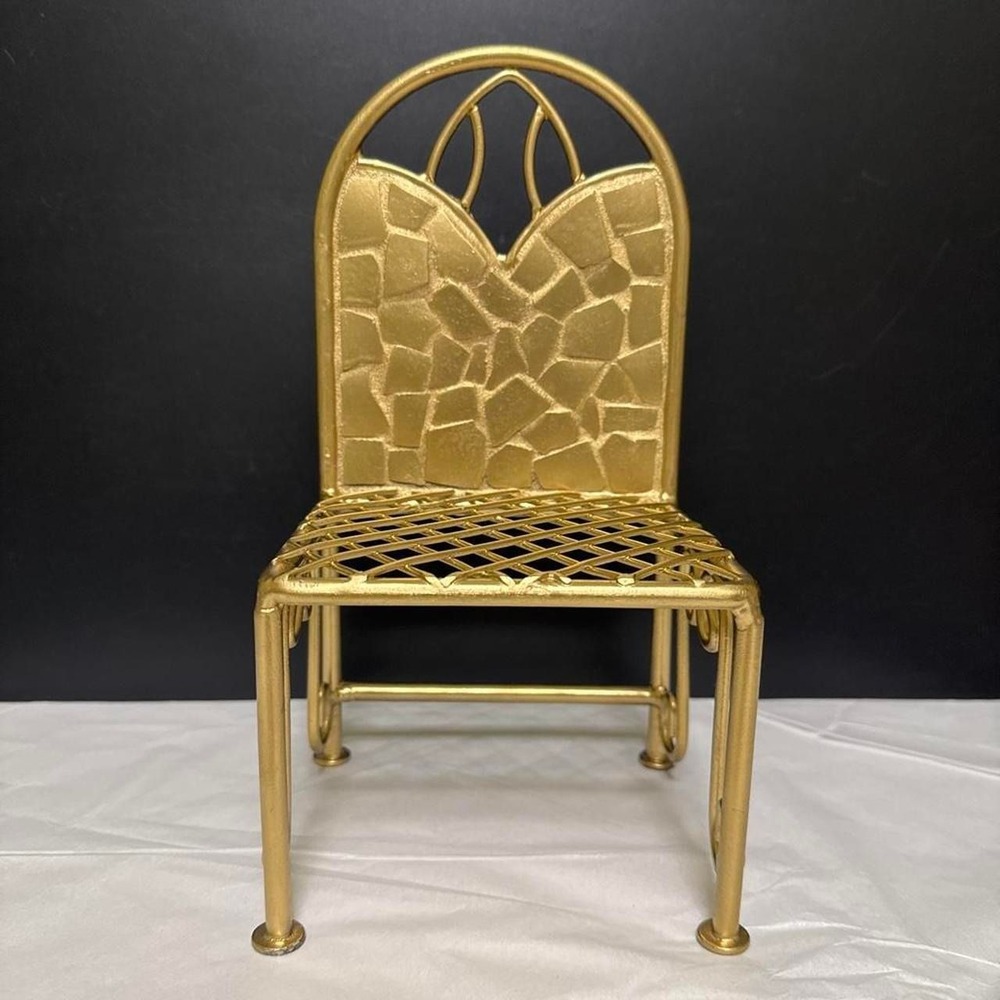 Gold Metal Display Chair Diamond Pattern Mosaic Back Miniature Decorative Stand